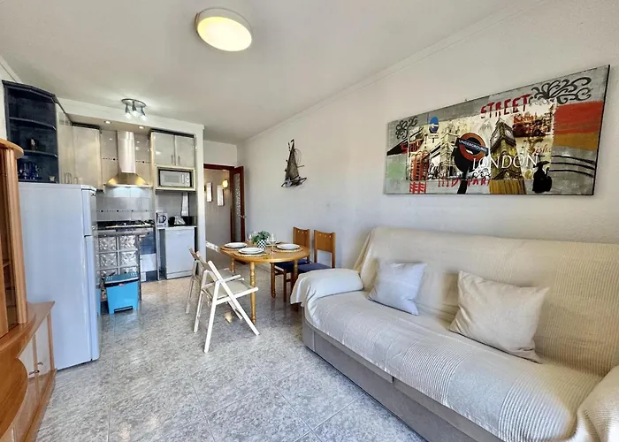 Ramon Y Cajal דירה *